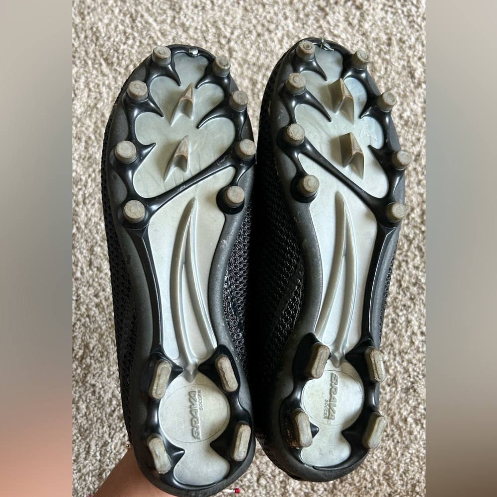 Brava Soccer Adult Super Goal Cleats SZ 7.5 - Picture 5 of 7
